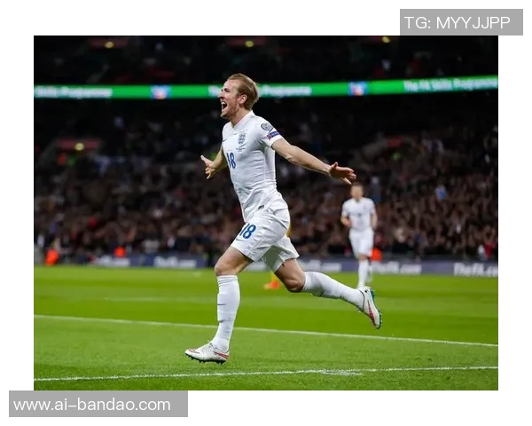 安德森谈入选英格兰队的疯狂经历赞凯恩和贝林厄姆为偶像